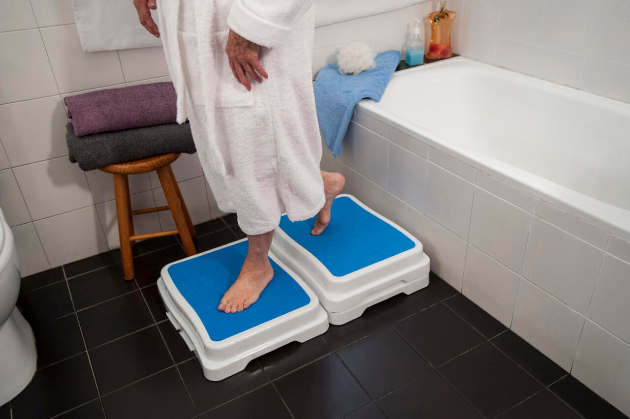 SafeHop® Escalón de Seguridad Antideslizante para Baño – Soporta hasta 200 kg